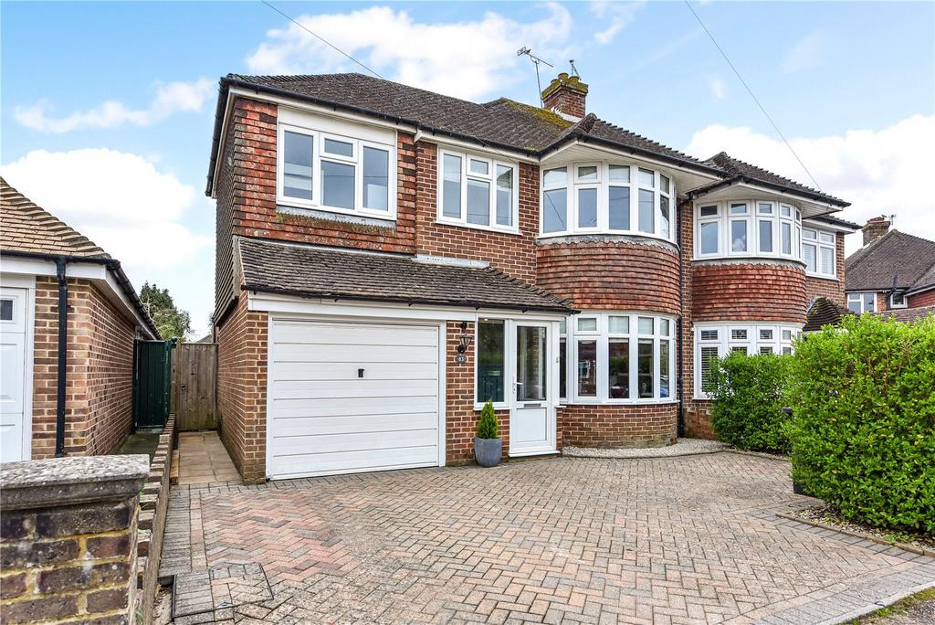 Willowbed Drive, Chichester, PO19 4 bed semidetached house £650,000