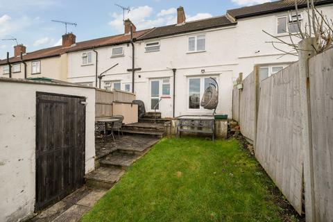 22 Westleigh Avenue, Coulsdon, CR5 3AA