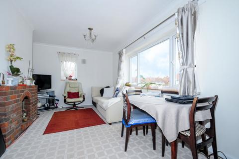 3 bedroom maisonette for sale, Penzance Close, Harefield, Middlesex