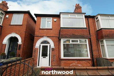 3 bedroom semi-detached house to rent, Wentworth Road, Doncaster DN2