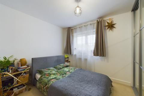 1 bedroom flat to rent, Sierra Road, High Wycombe, Buckinghamshire, HP11 1GX