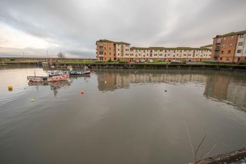 2 bedroom flat to rent, Lord Gambier Wharf, Kirkcaldy, KY1