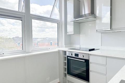 1 bedroom flat for sale, Victoria Road, Farnborough