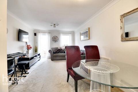 5 Fanns Rise, Purfleet, RM19 1GP