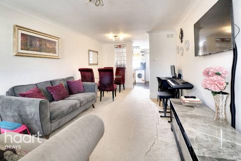 5 Fanns Rise, Purfleet, RM19 1GP