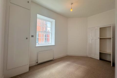 1 bedroom apartment to rent, Harbour Parade Ramsgate CT11