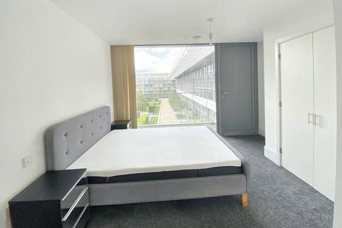 2 bedroom flat to rent, Highbury Stadium Square, London N5