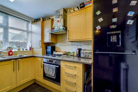 2 bedroom apartment for sale, Avon Road West, Christchurch, Dorset, BH23