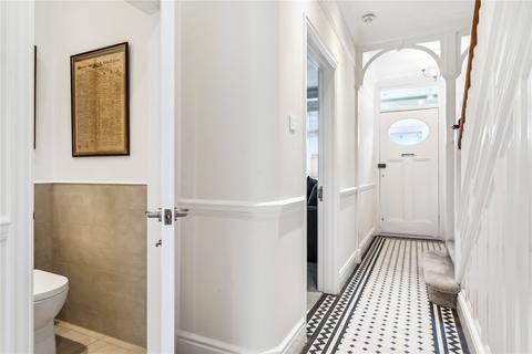59 Alfriston Road, London, SW11 6NR