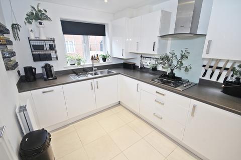 2 bedroom terraced house for sale, Victoria Grove, Flitwick