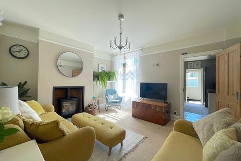 104 Athelstan Road, Faversham, ME13 8QW