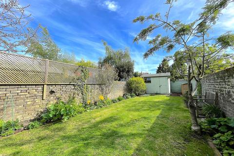 104 Athelstan Road, Faversham, ME13 8QW