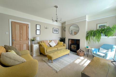 104 Athelstan Road, Faversham, ME13 8QW