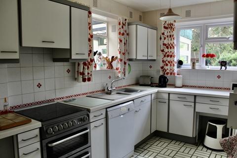 37 Appleford Drive, Abingdon, OX14 2BZ