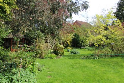 37 Appleford Drive, Abingdon, OX14 2BZ