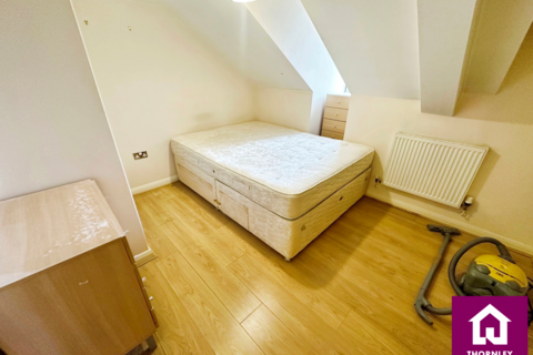 1 bedroom flat for sale, Wilmslow Road, Withington, Greater Manchester, M20