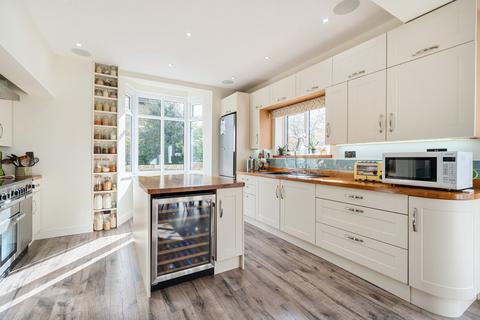 31 Beeches Avenue, Carshalton, SM5 3LJ