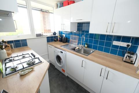 70a Edgewood Drive, Orpington, BR6 6LH