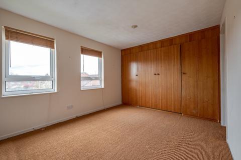 Studio for sale, Bluebell Close, Chester CH3
