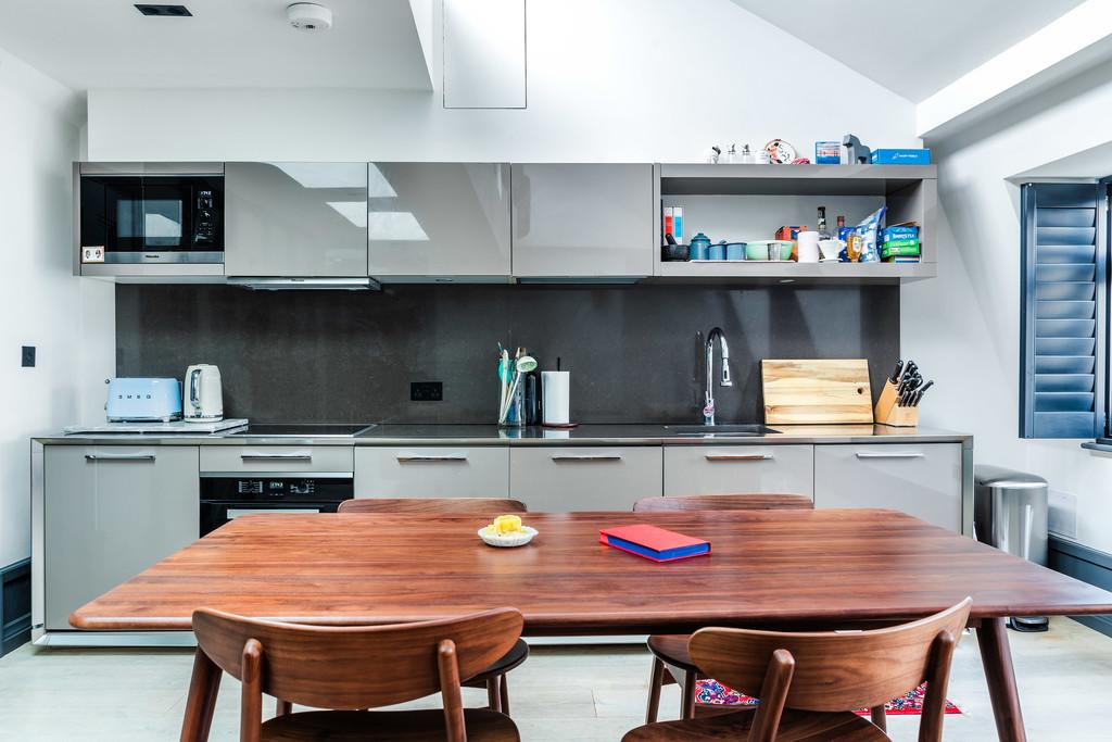 King St, Covent Garden - kitchen