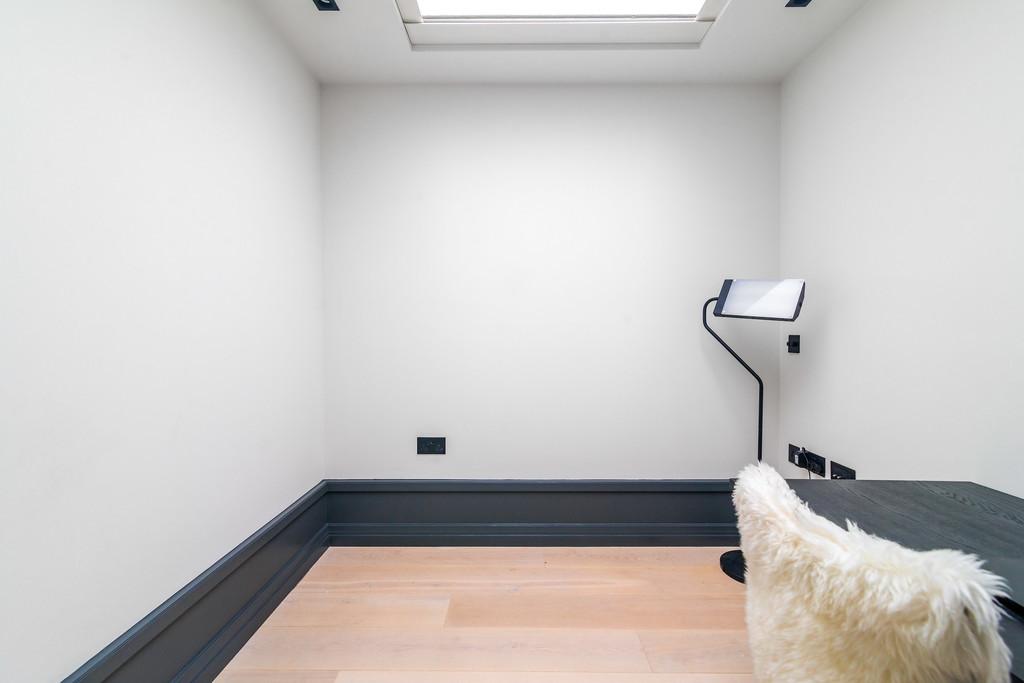 King St, Covent Garden - bedroom 3