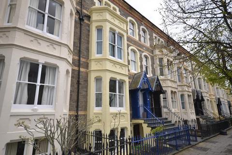 5 bedroom terraced house for sale, Queens Road, Aberystwyth