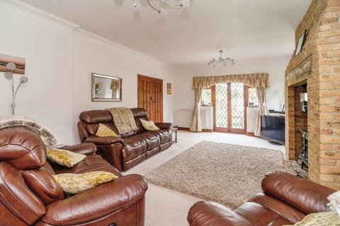 Woodbridge Rebels Lane, Great Wakering, Southend-on-sea, SS3 0QE