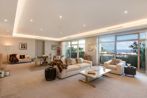 undefined, Royal Terrace, Glategny Esplanade, St. Peter Port, Guernsey