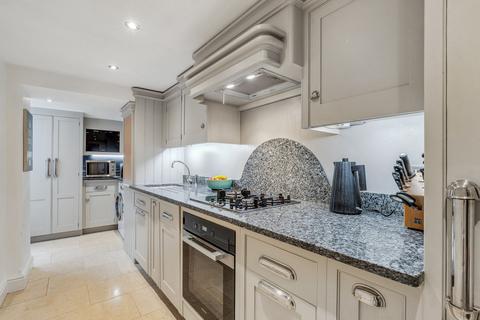 2 bedroom apartment for sale, Brompton Square, Knightsbridge SW3