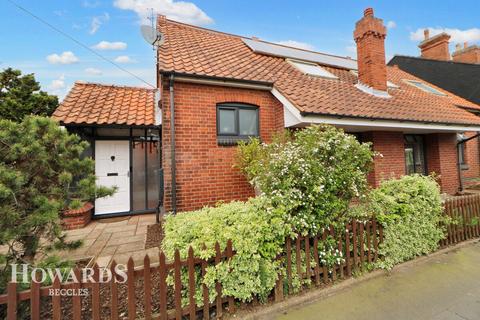 3 bedroom detached house for sale, Ravensmere, Beccles