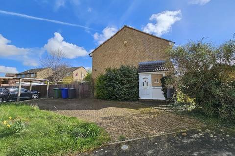 32 Cartwright Crescent, Brackley, NN13 6HA