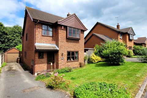 4 bedroom detached house for sale, Bunting Close, Uttoxeter