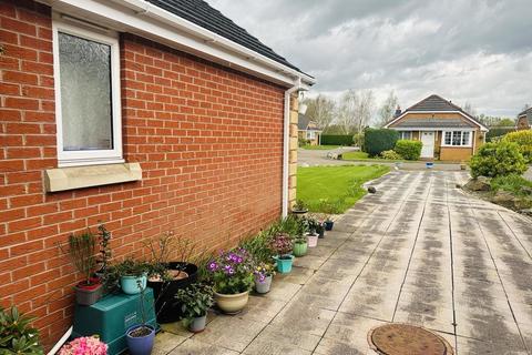 2 bedroom detached bungalow for sale, Lanchester Court, Leyland PR26