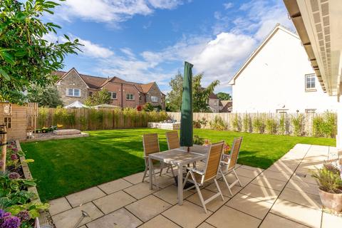 6 Cant Crescent, St Andrews, KY16 8NF