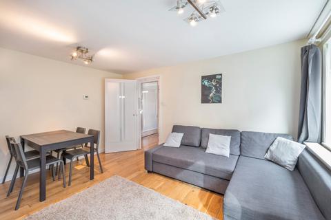1 bedroom flat for sale, Vale Royal House, 36 Newport Court, London