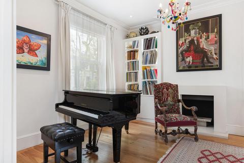 4 bedroom semi-detached house for sale, London W6