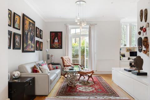57 Bridge View, London, W6 9DD