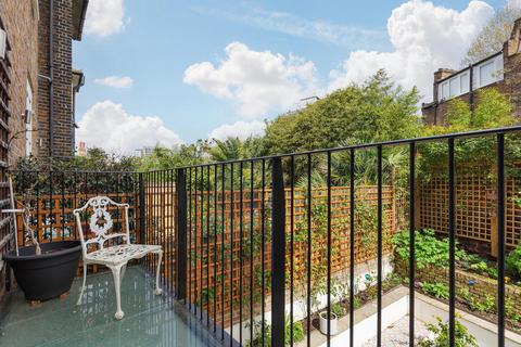 4 bedroom semi-detached house for sale, London W6