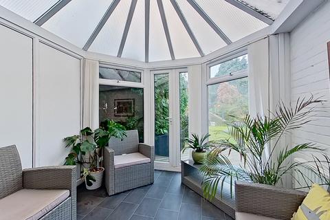 59 Meadowside Road, Sutton Coldfield, B74 4SL