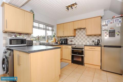 3 bedroom terraced house for sale, EASTWICK ROAD