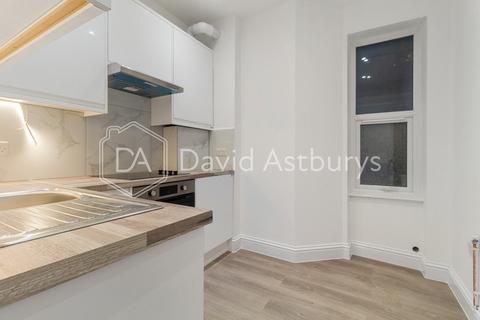 3 bedroom apartment to rent, Wightman Road, Crouch End , London