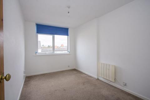 2 bedroom flat for sale, Gainsborough Court, Cogan, Penarth