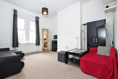 Studio for sale, Station Road, Sidcup DA15