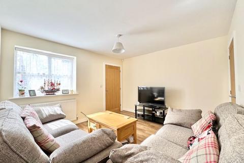 13 Kristine Close, Grimsby, DN32 9SD
