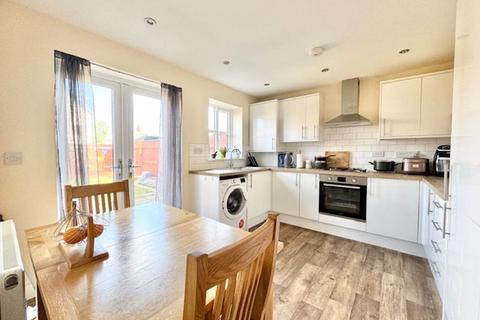 13 Kristine Close, Grimsby, DN32 9SD