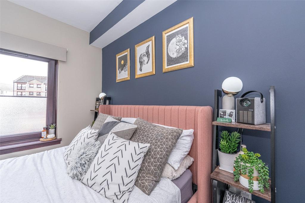 Bedroom 1 Alt