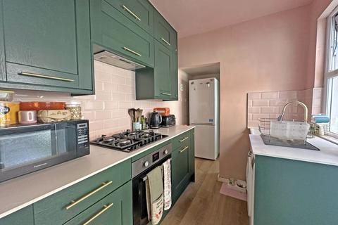 2 bedroom apartment for sale, Bamborough Terrace, North Shields