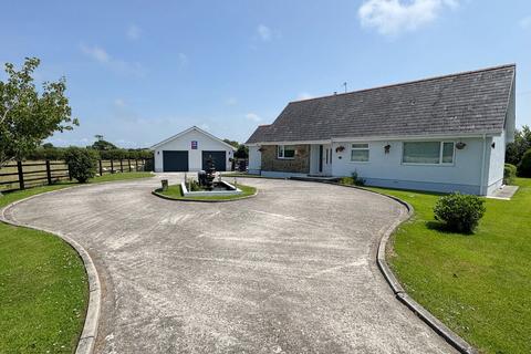 undefined, Llanfachraeth, Anglesey, LL65