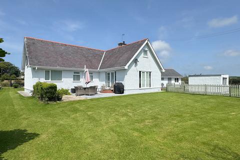 undefined, Llanfachraeth, Anglesey, LL65