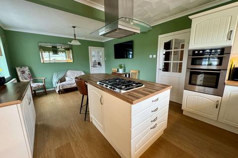undefined, Llanfachraeth, Anglesey, LL65